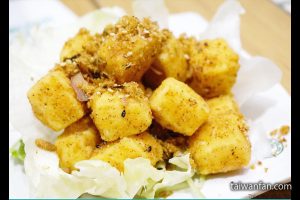 香鬆炸豆腐 $78